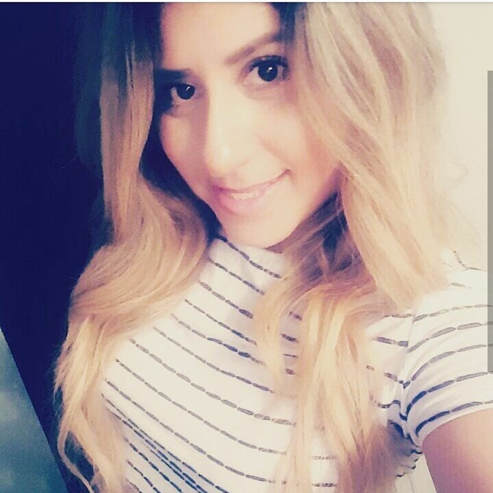 Meet your Posher, Monique